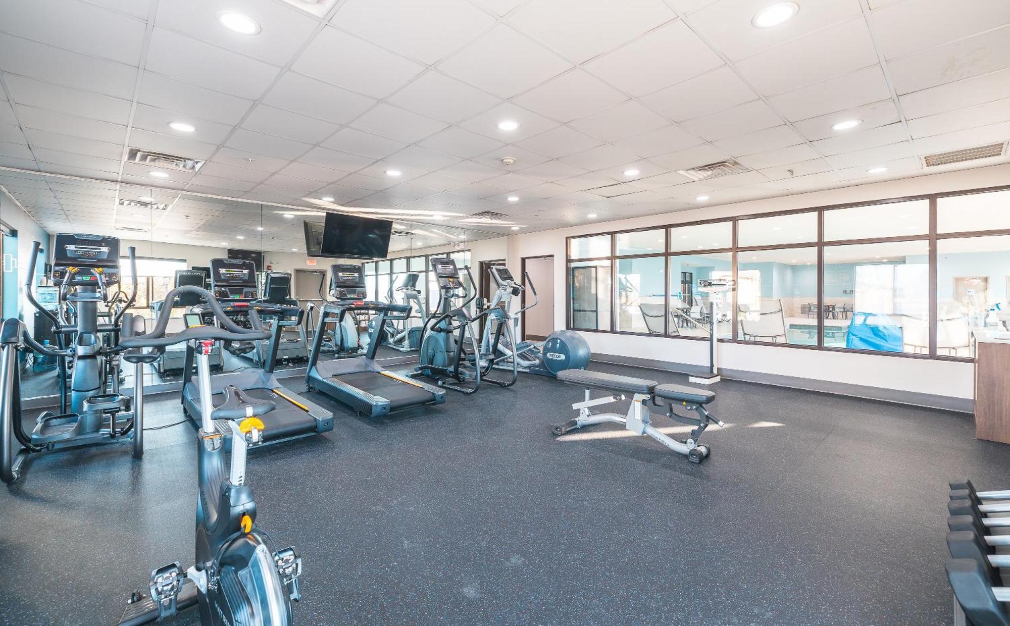 Holiday Inn Express Hotel And Suites Saint Robert By Ihg Екстер'єр фото