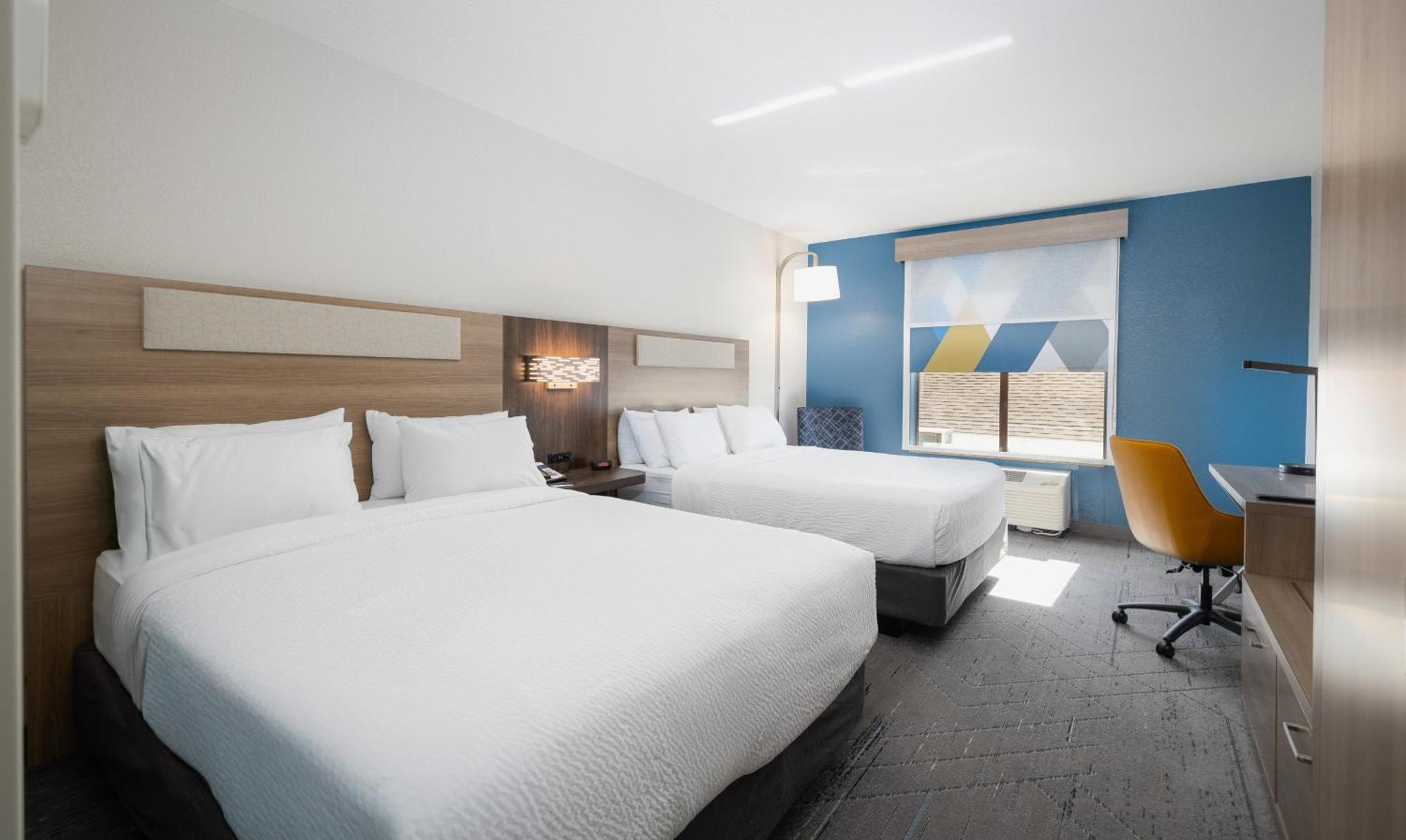Holiday Inn Express Hotel And Suites Saint Robert By Ihg Екстер'єр фото