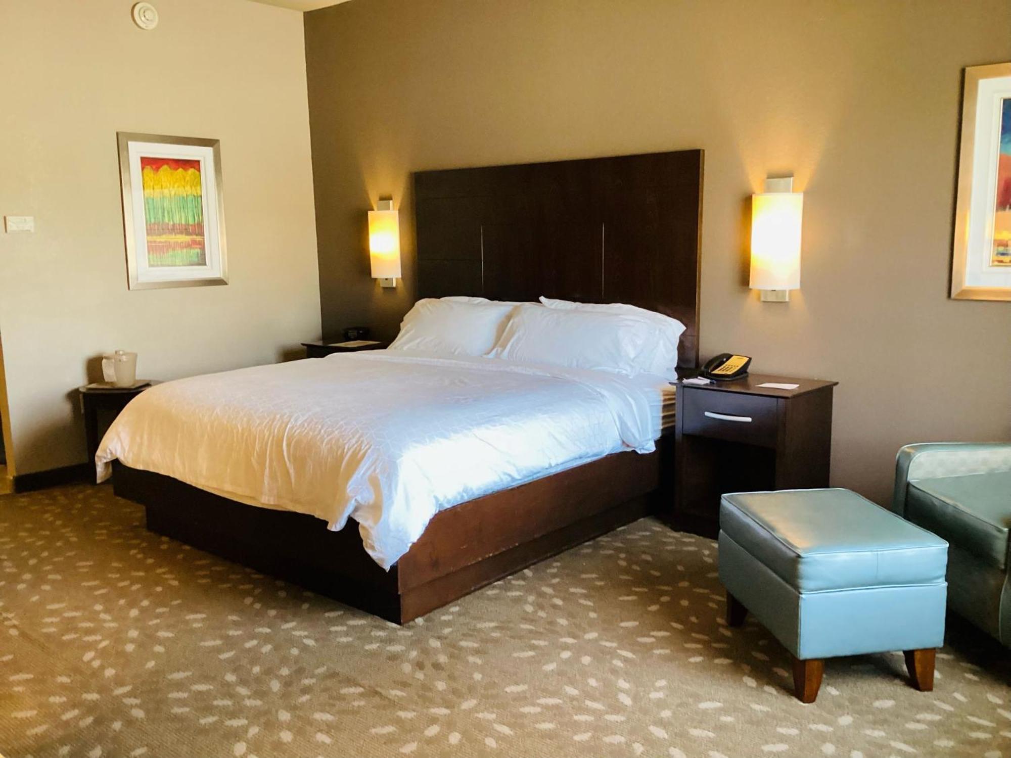 Holiday Inn Express Hotel And Suites Saint Robert By Ihg Екстер'єр фото